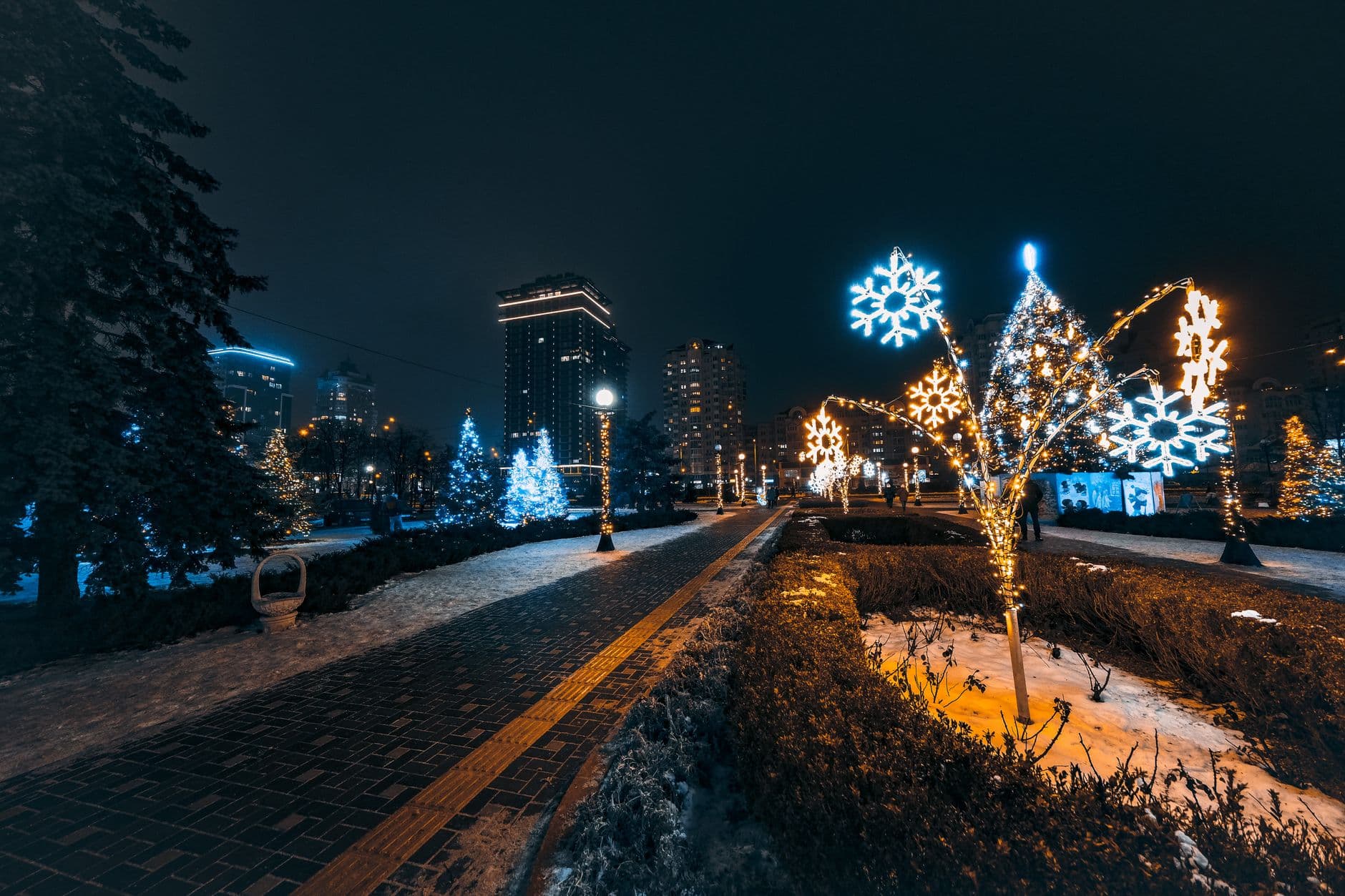 Quando começa e termina o Natal de Curitiba 2026?