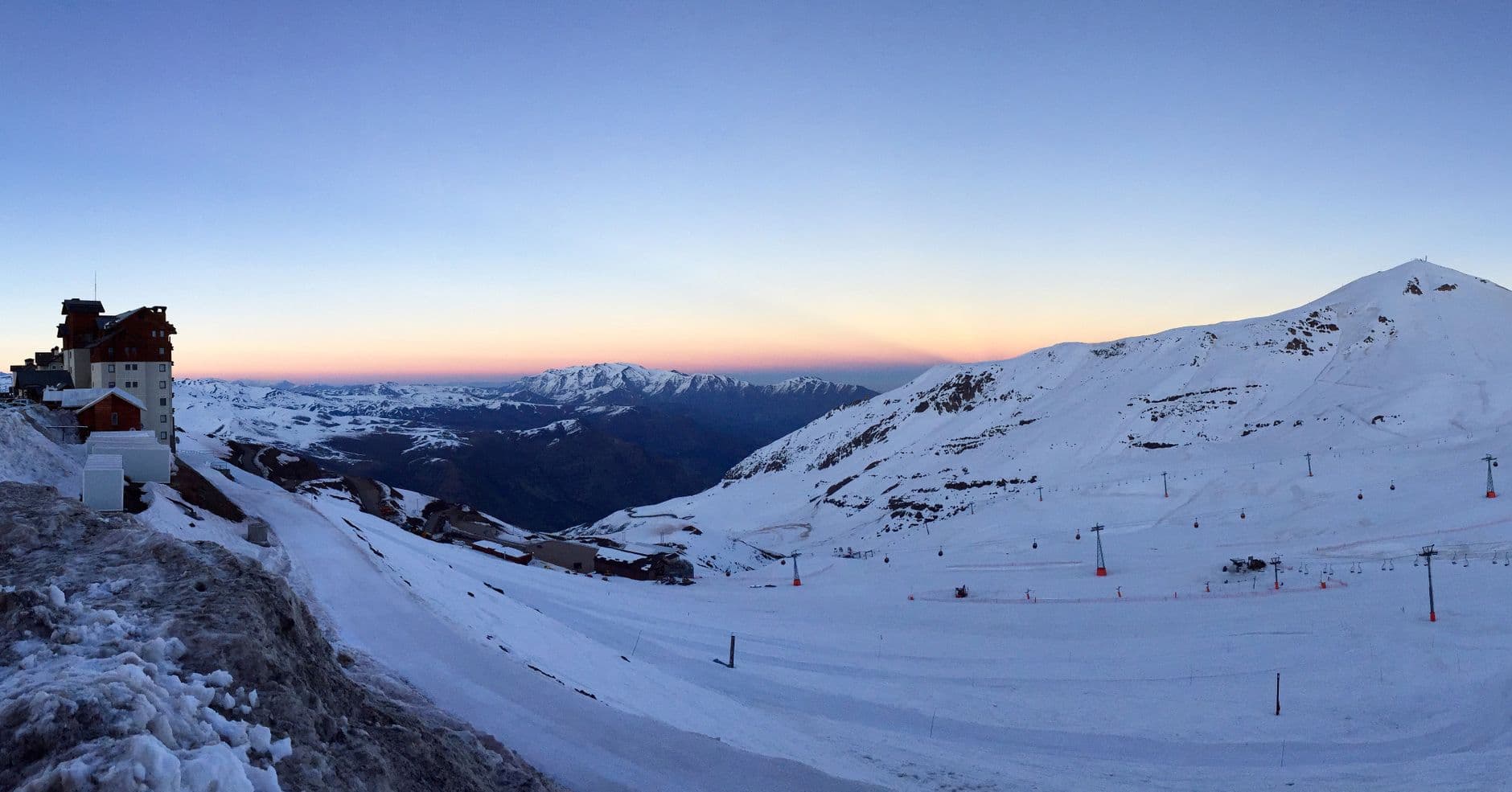 Onde ver neve em novembro de 2026: Chile ou Europa?