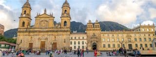 Bogotá a partir de 51.100 milhas: voe de Campo Grande com Latam Pass